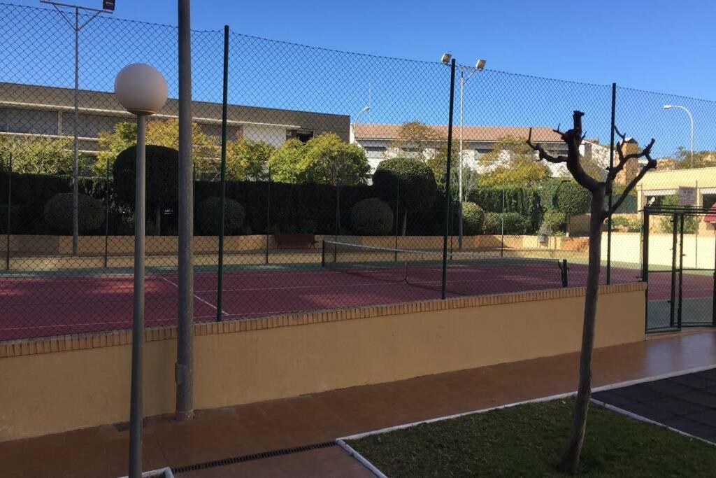 Beautiful Apartment With Swimming Pool And Beach Alicante Exterior foto